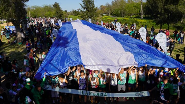 MERLO: UNA MULTITUD CORRIÓ LA ECOAVENTURA 2023