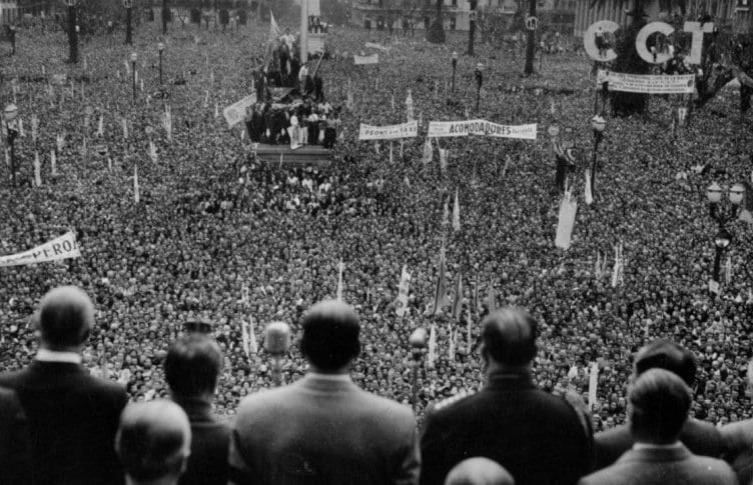 LA REIVINDICACION DE LOS QUE ESTAN SOLOS Y ESPERAN