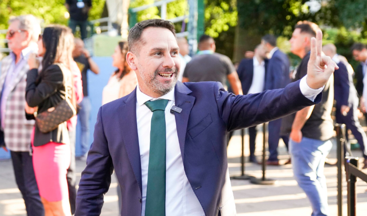 PABLO DESCALZO EN DEFENSA DE LAS UNIVERSIDADES: “NO VAMOS A QUEDARNOS DE BRAZOS CRUZADOS”