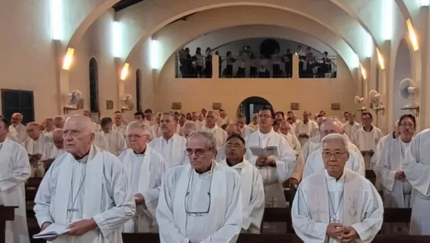 LA IGLESIA CRITICÓ AL GOBIERNO: “LOS ABUELOS DEBEN ELEGIR ENTRE COMER O COMPRAR MEDICAMENTOS”