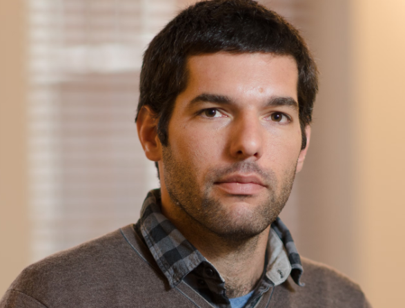 BENJAMÍN NAISHTAT SOBRE EL INCAA: “EL GOBIERNO NO LO PUEDE CERRAR FORMALMENTE, PERO LO QUE SÍ ESTÁ HACIENDO ES VACIARLO”