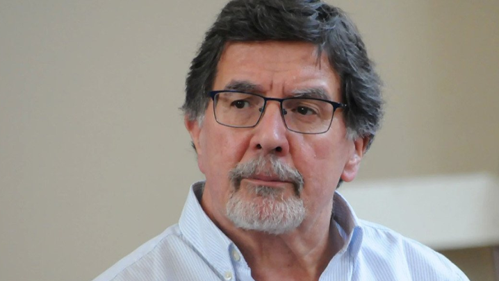 ALBERTO SILEONI: “MILEI ESTÁ EN UNA DIMENSIÓN DE LA IRREALIDAD MUY PROFUNDA”