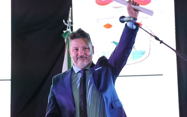 GUSTAVO MENÉNDEZ: “CRISTINA ES UN FARO DE LUZ Y UNA ORDENADORA”