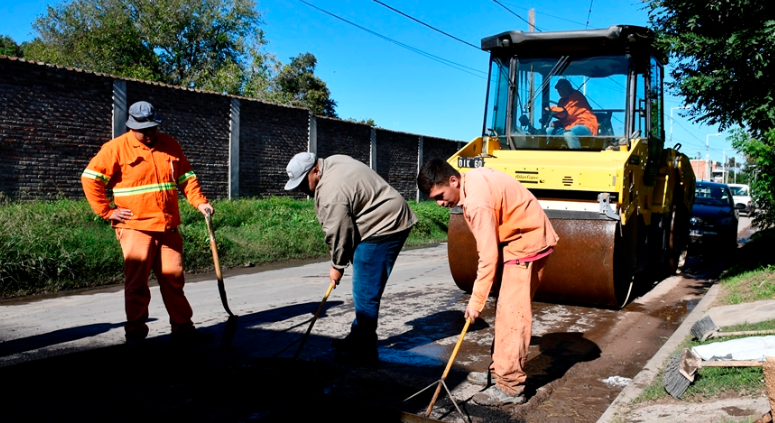 CONTINÚAN LAS OBRAS PÚBLICAS EN MERLO