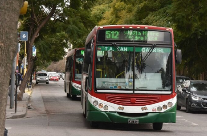 PROVINCIA COMPENSARÁ LOS FONDOS PARA EL TRANSPORTE TRAS LA QUITA DE SUBSIDIO DE MILEI