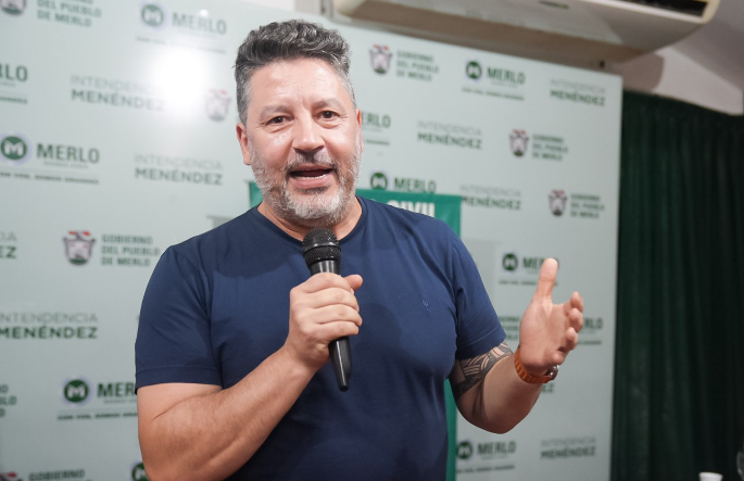 GUSTAVO MENÉNDEZ: “EL MINISTERIO DE CAPITAL HUMANO DEBERÍA SABER QUE EN MERLO NECESITAMOS ALIMENTOS PARA 130.000 PERSONAS”