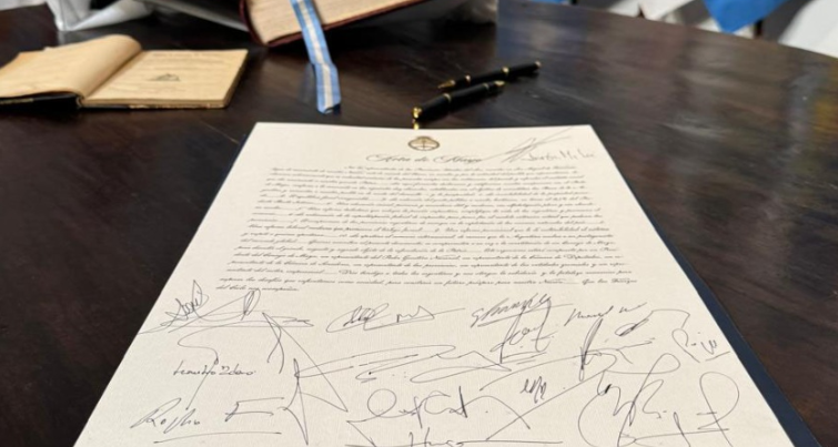 PACTO DE MAYO: ATE ASEGURÓ QUE “CON SU FIRMA LOS GOBERNADORES HIRIERON DE MUERTE AL FEDERALISMO”