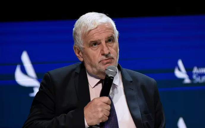 EL GOBIERNO ECHÓ AL SECRETARIO DE AGRICULTURA, FERNANDO VILELLA, Y LO REEMPLAZA SERGIO IRAETA