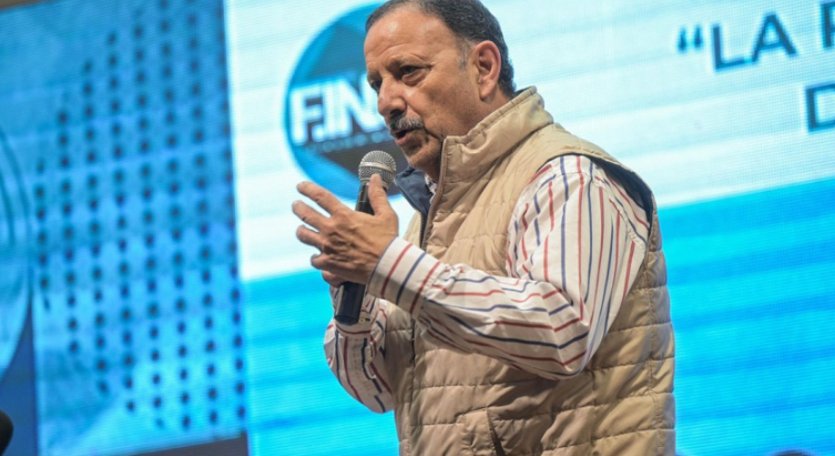 RICARDO QUINTELA: “EL PACTO DE MAYO ES LA ENTREGA DE LA PATRIA”