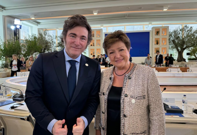 EL FMI EMPEORA SU PRONÓSTICO PARA LA ECONOMÍA ARGENTINA