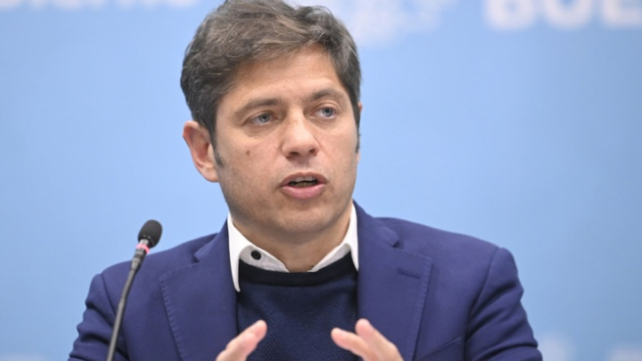 DURA RESPUESTA DE KICILLOF A MILEI POR LA PLANTA DE GNL: “IRRESPONSABLE” Y “TRASNOCHADO”