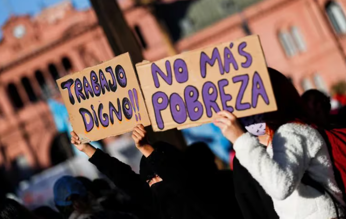 EL BOOMERANG DE LA FLEXIBILIZACIÓN LABORAL