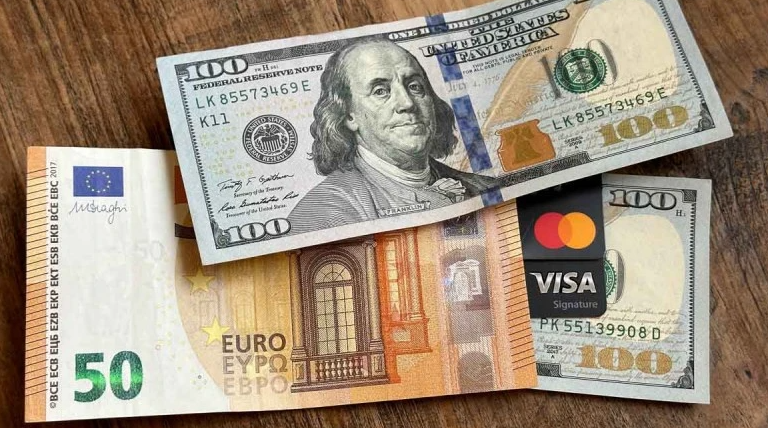 COMO ANTICIPÓ CAPUTO, ASEGURAN QUE EL 57% DE LOS ARGENTINOS YA USA SUS AHORROS PARA AFRONTAR GASTOS MENSUALES