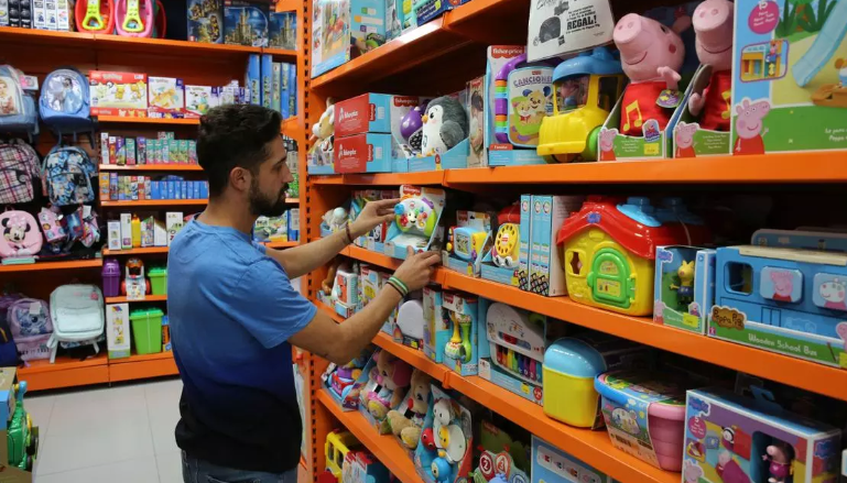 DÍA DEL NIÑO: HACER UN BUEN REGALO EN LA ARGENTINA CUESTA CASI 50 MIL PESOS