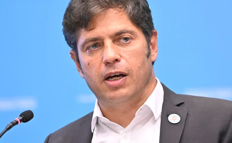 KICILLOF: “LA MOTOSIERRA CONTRA LA CASTA RECAYÓ SOBRE LAS FAMILIAS QUE COMPRAN EN CUOTAS”