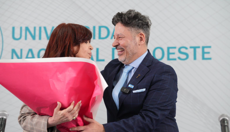 CRISTINA KIRCHNER, EN MERLO, CRITICÓ A MILEI: “ES LOCO Y NO SABE”