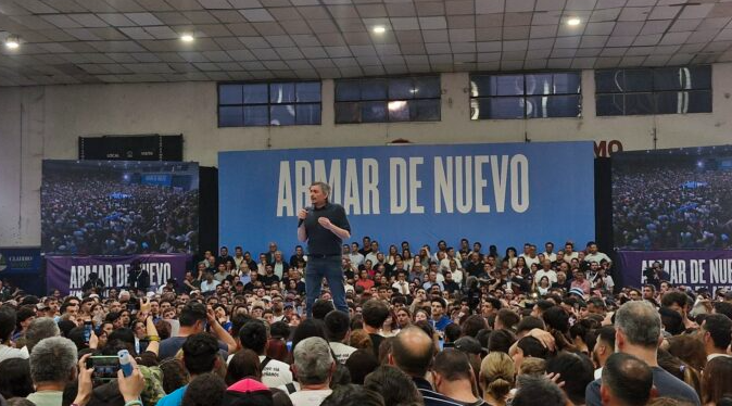 MÁXIMO KIRCHNER: “MIREN DÓNDE ESTÁ SCIOLI Y NOS VIENEN A PEDIR AUTOCRÍTICA”