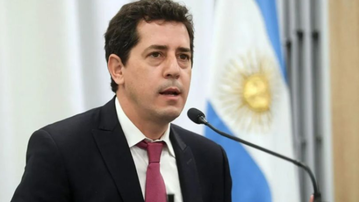 “WADO” DE PEDRO REAVIVÓ LA INTERNA ENTRE LA CÁMPORA Y KICILLOF