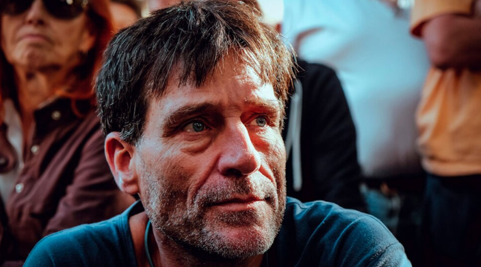 “PACO” OLVEIRA: “YA NO CONVIVO MÁS CON POBRES, SON INDIGENTES QUE NO TIENEN PARA COMER”