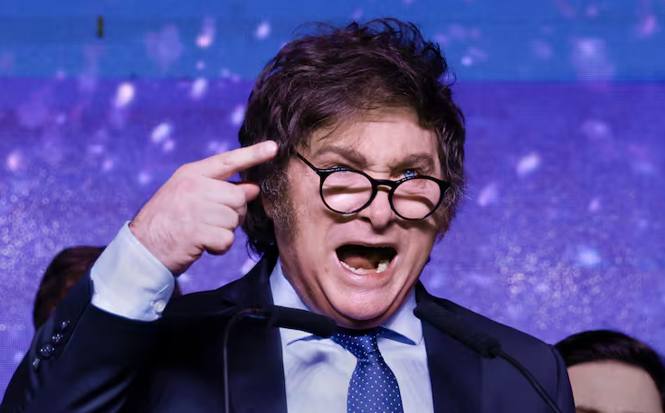 JAVIER MILEI: “LA UNIVERSIDAD VA A SEGUIR SIENDO PÚBLICA Y NO ARANCELADA”