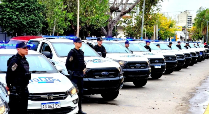 PROVINCIA: EL AUMENTO DEL 8% ACORDADO CON LOS ESTATALES ALCANZARÁ A LA POLICÍA Y AL SPB
