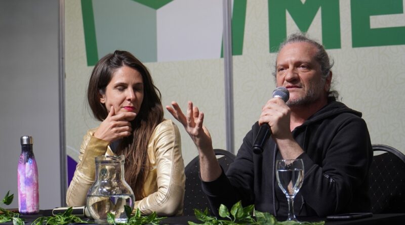 MENGOLINI Y DARIO SZETA EN LA 7MA FERIA DEL LIBRO DE MERLO