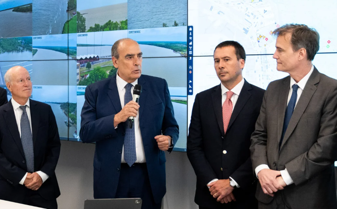 EL GOBIERNO LLAMÓ A LICITACIÓN PARA PRIVATIZAR LA HIDROVÍA CON UN CONTRATO A 30 AÑOS