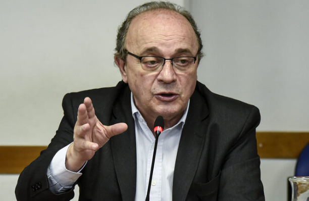 “UN PLAN DE POBREZA PLANIFICADO”: MOREAU APUNTÓ AL GOBIERNO POR EL ATAQUE A LAS JUBILACIONES