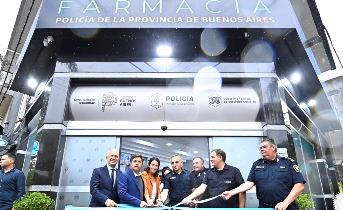 LA PLATA: KICILLOF INAUGURÓ LA PRIMERA FARMACIA EXCLUSIVA PARA EL PERSONAL POLICIAL