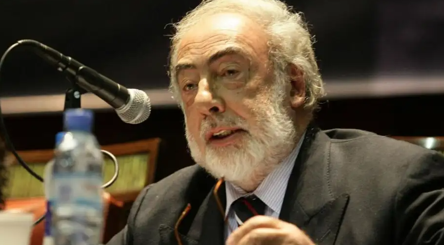 EDUARDO BARCESAT: “VAMOS A TENER UN CONFLICTO CONSTITUCIONAL”
