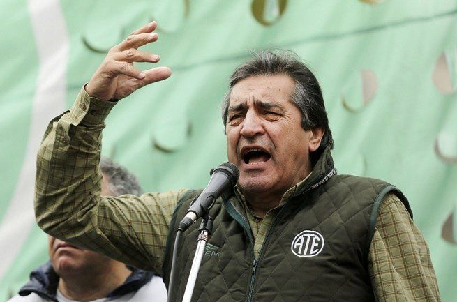 HUGO GODOY: “LA CONDUCCIÓN DE LA CGT DUERME LA SIESTA MIENTRAS DESTRUYEN AL PAÍS”