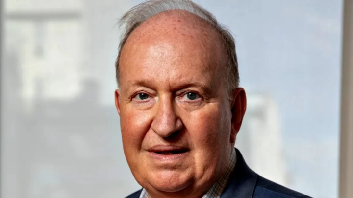 DANIEL SABSAY: “LA SESIÓN DE LA EXPULSIÓN DE KUEIDER FUE VALIDA Y EL PRESIDENTE DEJÓ SEIS HORAS ACÉFALO AL PAÍS”