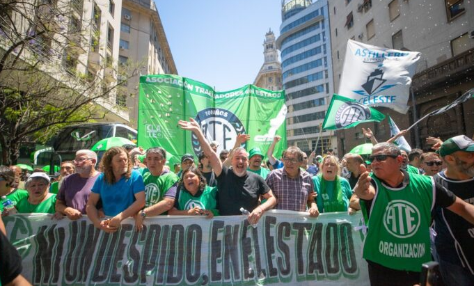 INCERTIDUMBRE POR LOS 50.000 CONTRATOS DE ESTATALES QUE SE VENCEN A FIN DE AÑO