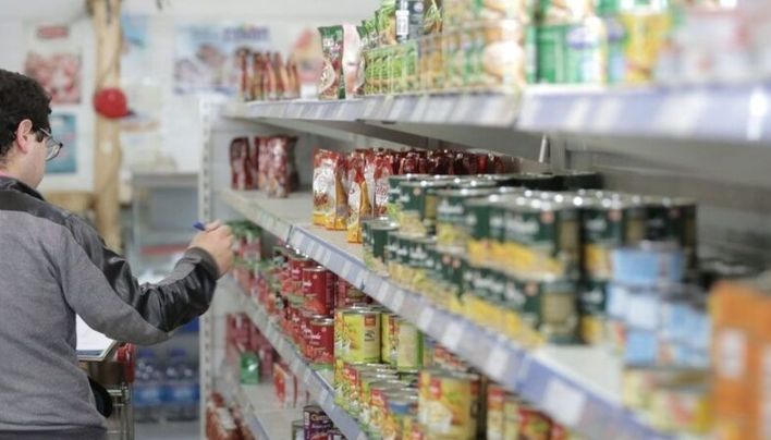 EL CONSUMO SIGUE COMPLICADO: LAS VENTAS EN LOS SÚPER CAYERON 17,8%