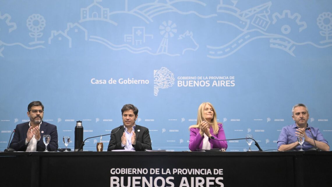 KICILLOF: «SI EL GOBIERNO QUIERE VACIAR A AEROLÍNEAS ARGENTINAS, LA PROVINCIA NO LO VA A PERMITIR»