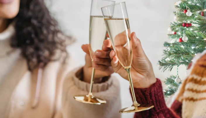 LAS VENTAS DE SIDRA Y CHAMPAGNE CAYERON UN 50% PARA LAS FIESTAS