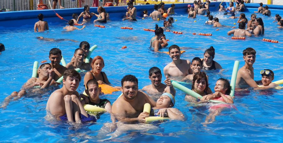 INICIÓ LA COLONIA DE MERLO INCLUSIVO