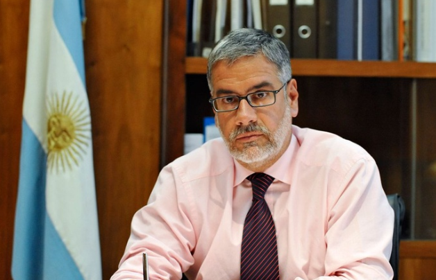 ROBERTO FELETTI: “LA MEDIDA DEL GOBIERNO FACILITA EL PROCESO DE DESAHORRO DE LAS CLASES MEDIAS”