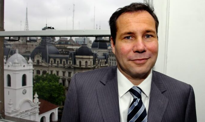 EL GOBIERNO RECORDÓ AL FISCAL ALBERTO NISMAN, “ASESINADO POR LO MÁS OSCURO DEL PODER”