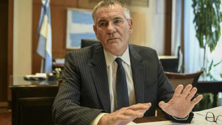 CARLOS CASTAGNETO: “NO HAY NINGUNA INOCENCIA DEL PRESIDENTE”