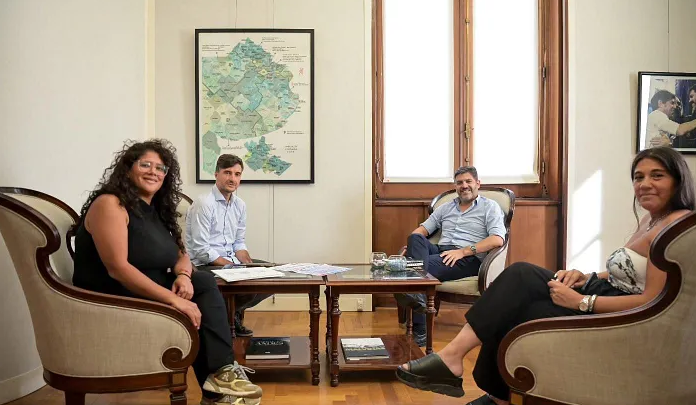 LUCAS GHI MANTUVO UNA REUNIÓN CON CARLOS BIANCO PARA PROFUNDIZAR LAS OBRAS EN MORÓN