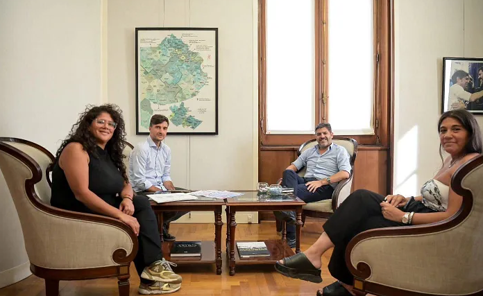 LUCAS GHI MANTUVO UNA REUNIÓN CON CARLOS BIANCO PARA PROFUNDIZAR LAS OBRAS EN MORÓN
