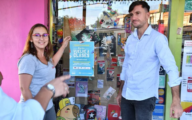 LUCAS GHI VISITÓ COMERCIOS QUE FORMAN PARTE DE LA INICIATIVA “MORÓN VUELVE A CLASES”