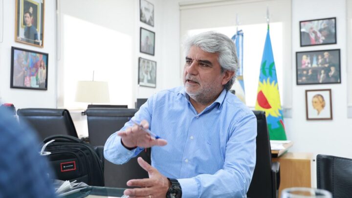 WALTER CORREA: “MILEI ESTÁ PRECARIZANDO LA DEMOCRACIA” Y “KICILLOF ES EL EMERGENTE DE NÉSTOR Y CRISTINA”