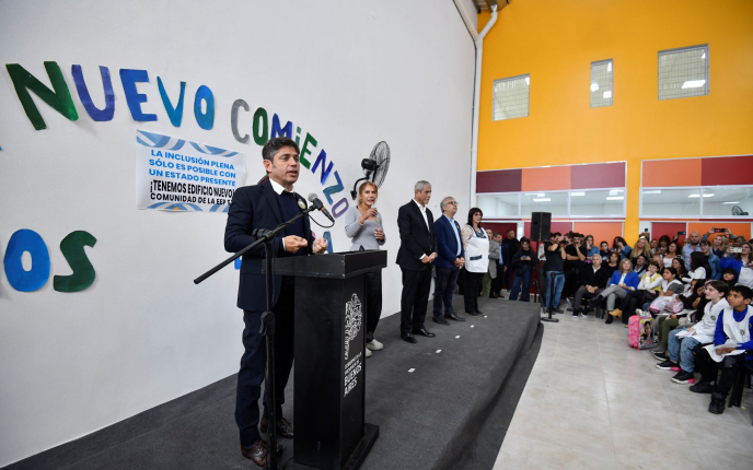 AVELLANEDA: KICILLOF INAUGURÓ OBRAS DE INFRAESTRUCTURA EDUCATIVA Y ENTREGÓ ESCRITURAS GRATUITAS