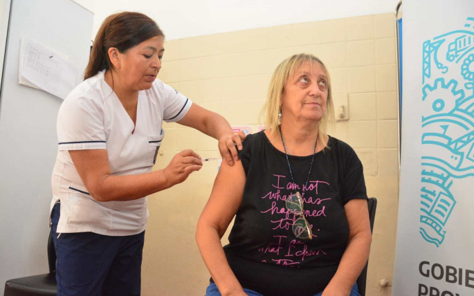 LA PROVINCIA COMIENZA A APLICAR LA VACUNA ANTIGRIPAL A MAYORES DE 65