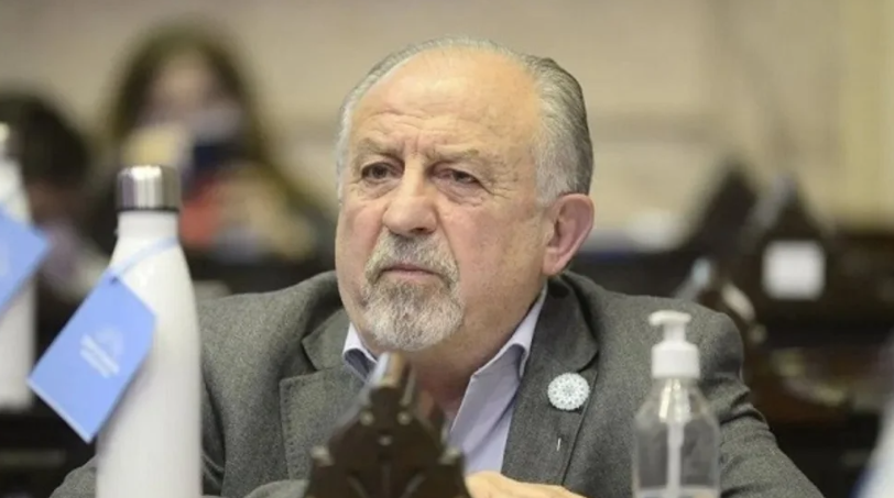 HUGO YASKY: “NO HAY QUE CONVERTIR A AXEL KICILLOF EN OTRO ALBERTO FERNÁNDEZ”