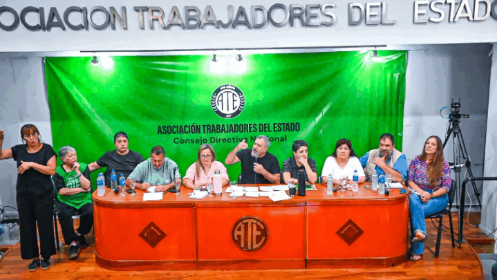TRAS EL PEDIDO DE REAPERTURA DE PARITARIAS DE UPCN, AGUIAR CARGÓ CONTRA RODRÍGUEZ: “ARREPENTIRSE NO ALCANZA, HAY QUE PELEAR”