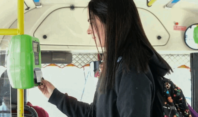PROVINCIA: TRANSPORTE ACREDITÓ EL BOLETO UNIVERSITARIO 2025 PARA MÁS DE 300 MIL ESTUDIANTES