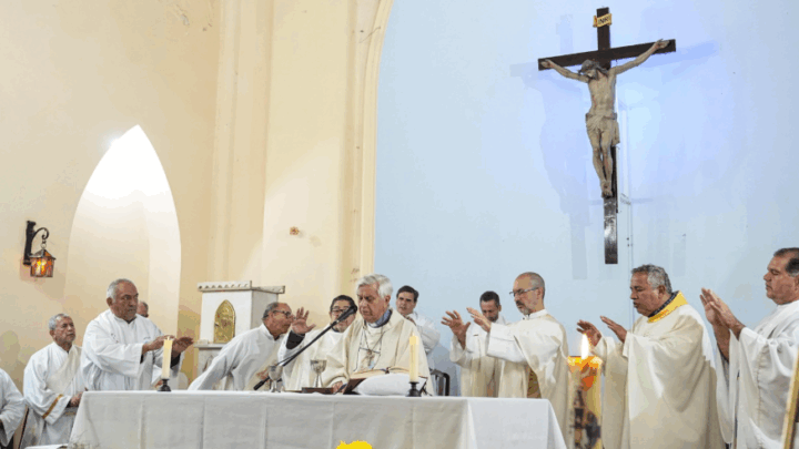 MERLO HOMENAJEÓ AL PAPA FRANCISCO CON UNA MISA EN SU MEMORIA: “DEJA UN LEGADO INCREÍBLE DE AMOR Y DE SABIDURÍA INFINITA”